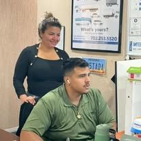 Roxana M. Nieto working with a business client at Integrity Insurance